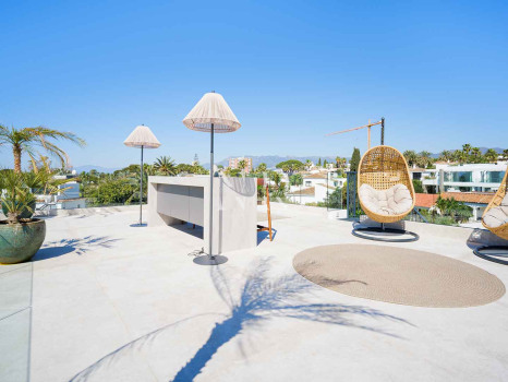 Villa for Sale in Marbesa, Marbella