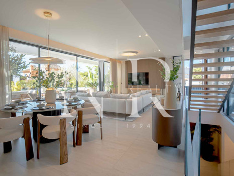 Villa en venta en Marbesa, Marbella