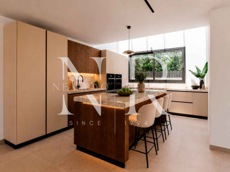 Villa neuve, côté plage à Cortijo Blanco, San Pedro, à vendre