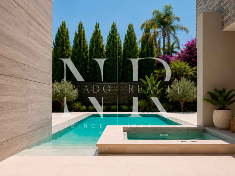 Villa neuve, côté plage à Cortijo Blanco, San Pedro, à vendre