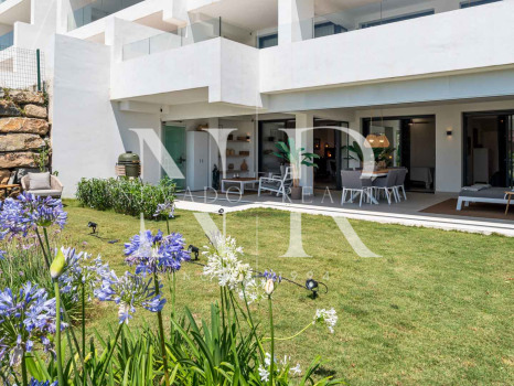 Apartment in Mirador del Golf, Estepona, for sale