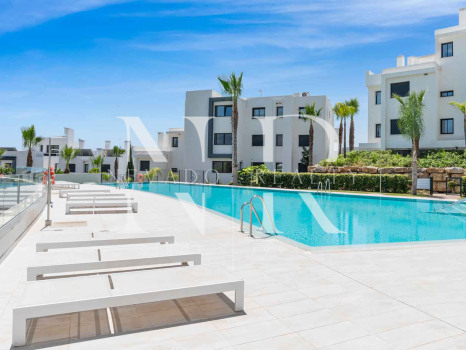 Apartment in Mirador del Golf, Estepona, for sale