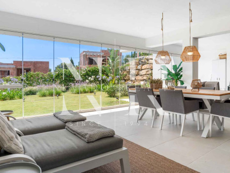 Apartment in Mirador del Golf, Estepona, for sale