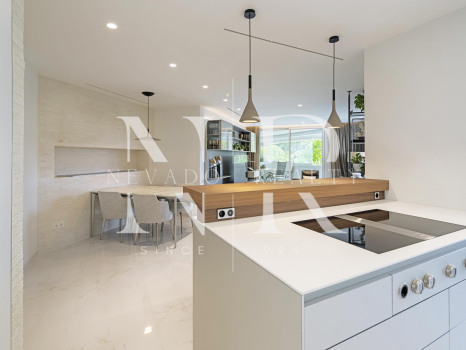 Beachside Apartment in Jardín del Mediterráneo for sale