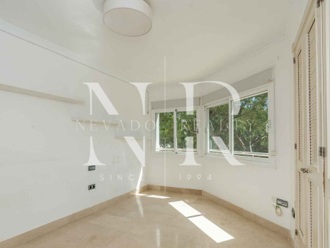 Beachfront apartment with sea views in Jardin Mediterraneo