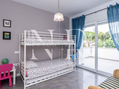 Villa for sale in Huerta Belón, Marbella