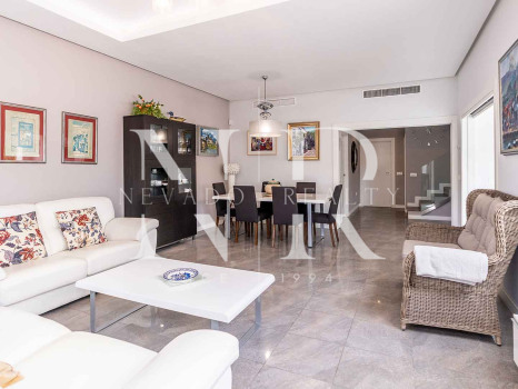 Villa for sale in Huerta Belón, Marbella