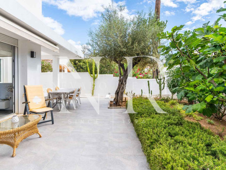 Villa for sale in Huerta Belón, Marbella