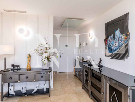 Apartamento en venta en Ocean Pines, Benahavís con vistas al mar
