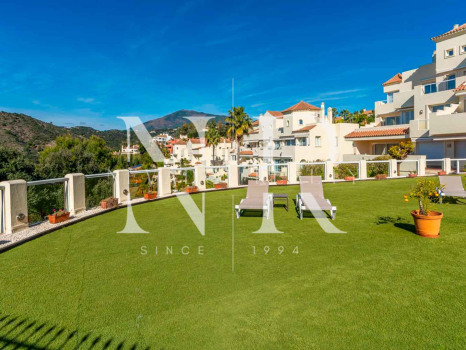 Apartamento en venta en Ocean Pines, Benahavís con vistas al mar