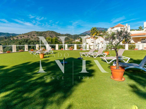 Apartamento en venta en Ocean Pines, Benahavís con vistas al mar