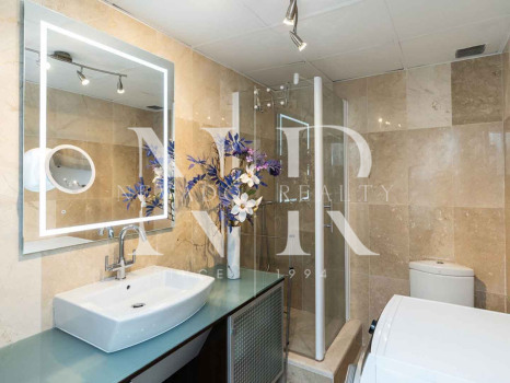 Apartamento en venta en Ocean Pines, Benahavís con vistas al mar