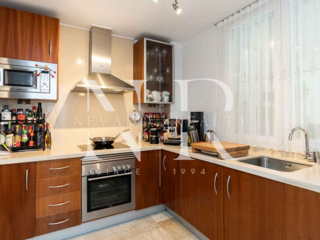 Apartamento en venta en Ocean Pines, Benahavís con vistas al mar
