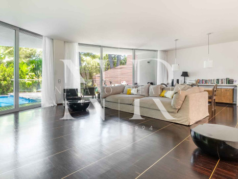 Villa pareada en venta en Meisho Hills, Marbella