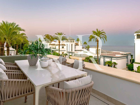 Penthouse à vendre à Dominion Beach, Estepona, en première ligne de plage