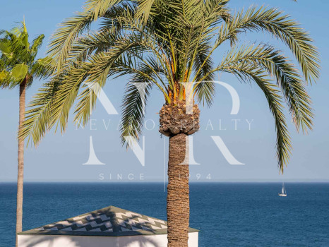 Penthouse à vendre à Dominion Beach, Estepona, en première ligne de plage