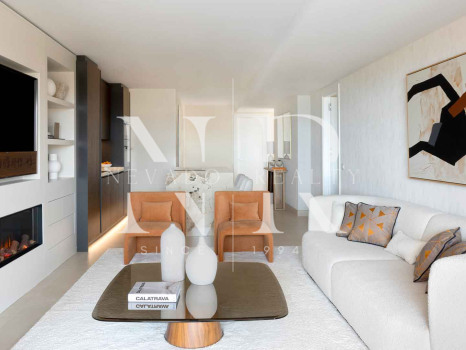 Apartment for sale in Los Granados del Mar, Estepona, on the beachfront