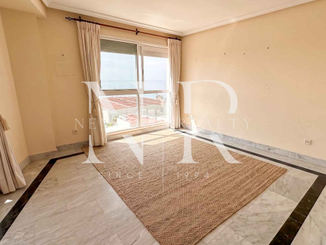 Apartment available for long-term rental in Marbella center with sea views