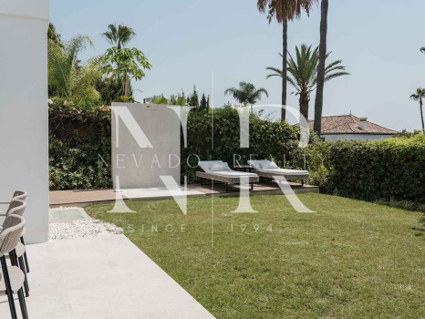Apartamento en venta en Los Alcores del Golf, Nueva Andalucía