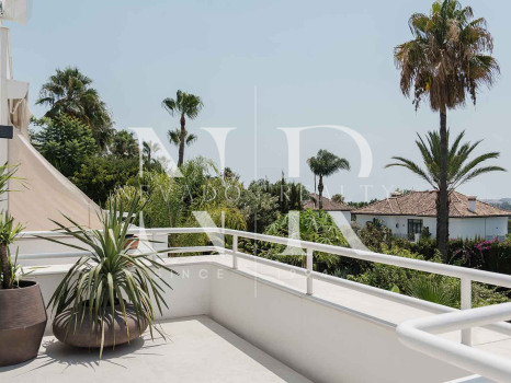 Apartamento en venta en Los Alcores del Golf, Nueva Andalucía