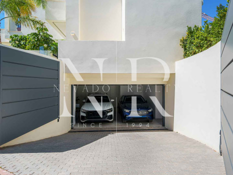 Villa à vendre à El Campanario, Estepona Est