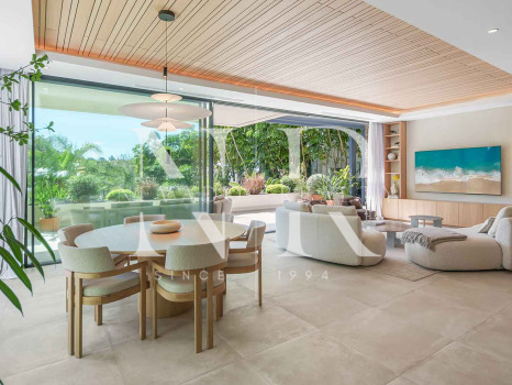 Villa à vendre à El Campanario, Estepona Est