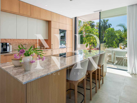 Villa à vendre à El Campanario, Estepona Est