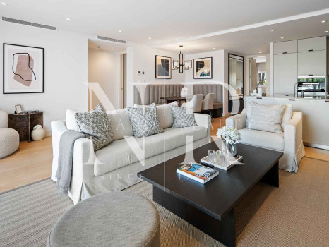 Apartment for sale in Marina Puente Romano, beachfront