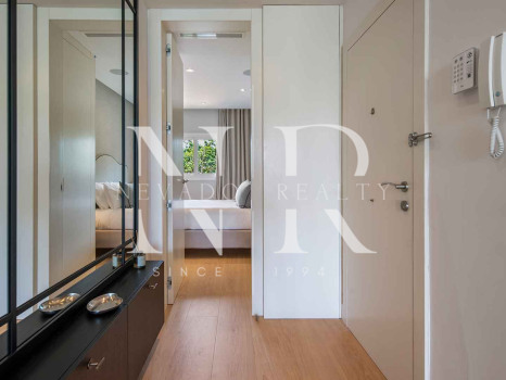 Apartment for sale in Marina Puente Romano, beachfront