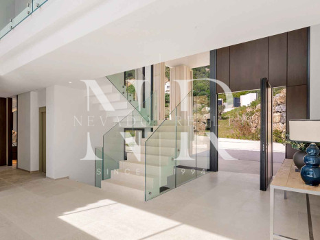 Villa for sale in Marbella Club Golf Resort with sea views