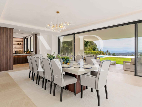 Villa for sale in Marbella Club Golf Resort with sea views