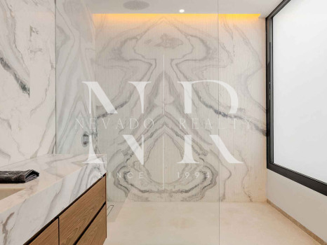 Villa for sale in Marbella Club Golf Resort with sea views