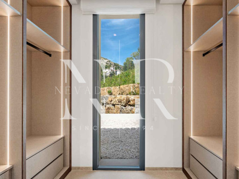 Villa for sale in Marbella Club Golf Resort with sea views