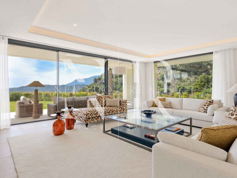 Villa for sale in Marbella Club Golf Resort with sea views