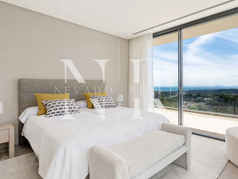 Villa for sale in Marbella Club Golf Resort with sea views