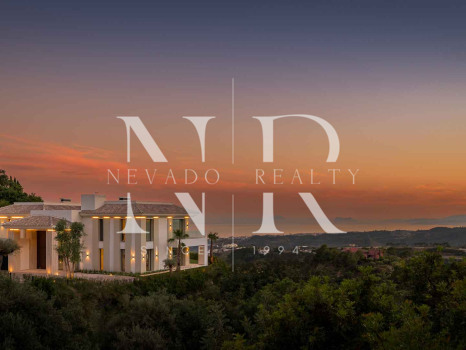 Villa for sale in Marbella Club Golf Resort with sea views