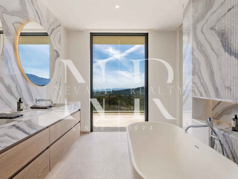 Villa for sale in Marbella Club Golf Resort with sea views