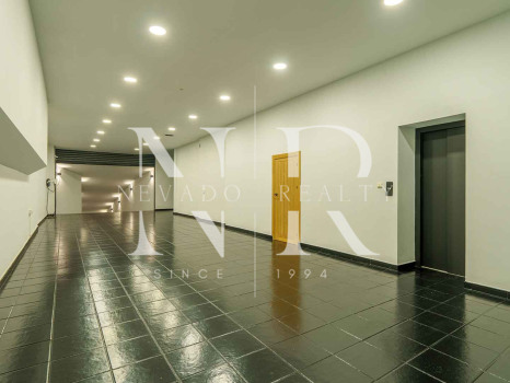 Villa for sale in Nueva Andalucía with sea views