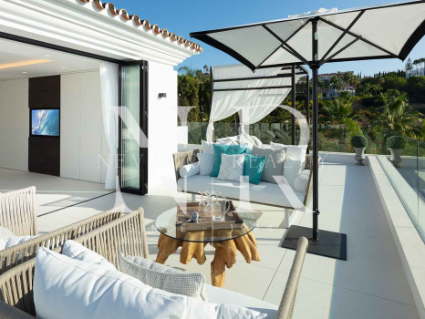 Villa en venta en Nueva Andalucía