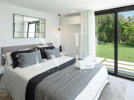 Villa en venta en Nueva Andalucía