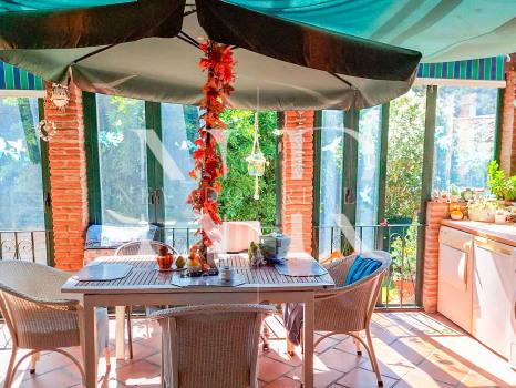 Villa en venta en el centro de Benahavís