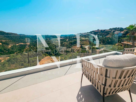 Villa à vendre à Monte Mayor, avec vues panoramiques