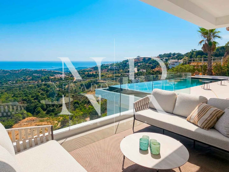 Villa à vendre à Monte Mayor, avec vues panoramiques