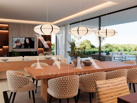 Villa en venta en construcción en Los Monteros Playa
