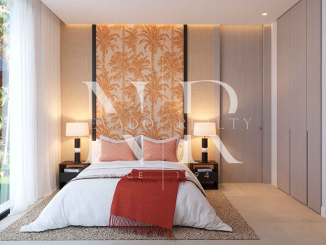 Villa en venta en construcción en Los Monteros Playa