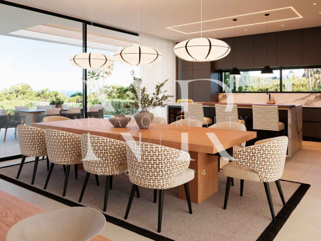 Villa en venta en construcción en Los Monteros Playa
