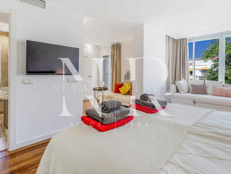 Townhouse for sale in Marbellamar, frontline beach with sea views