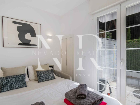 Townhouse for sale in Marbellamar, frontline beach with sea views