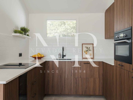 Townhouse for Sale in Atalaya, Estepona, with Golf Views