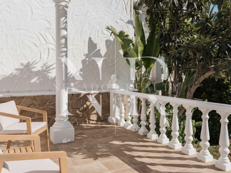 Townhouse for Sale in Atalaya, Estepona, with Golf Views